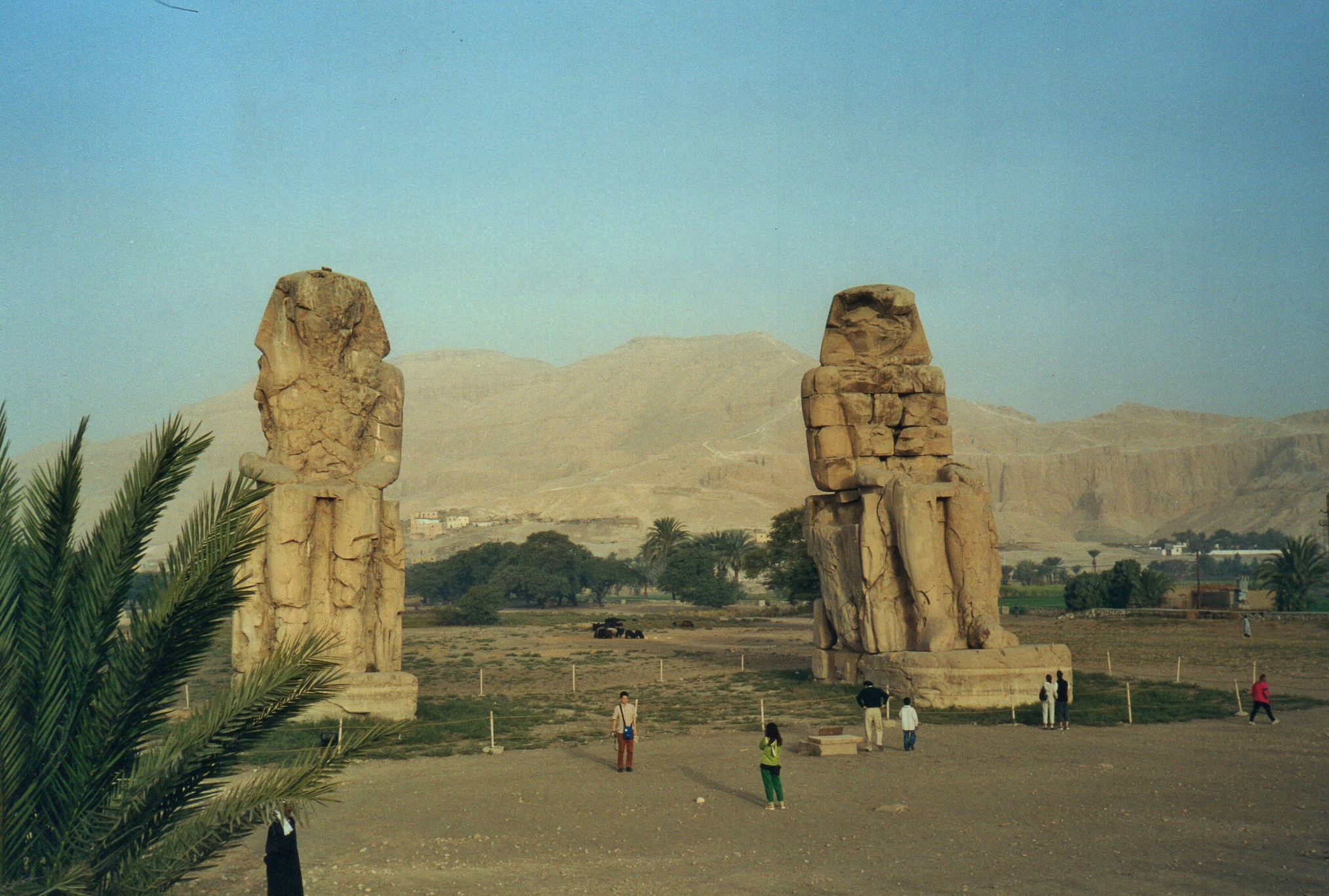 Colossi di Memnon - the colossi of Memnon